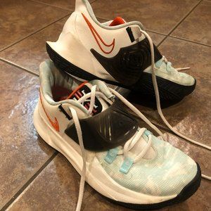 Kyre 7 Size 8.5 Mens